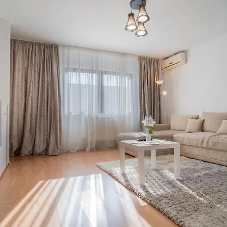 Renovated Gem Plumbuita Park Appartement Bucarest