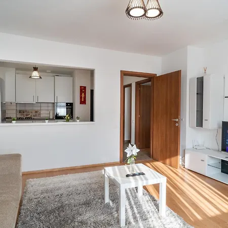 Apartment Renovated Gem Plumbuita Park