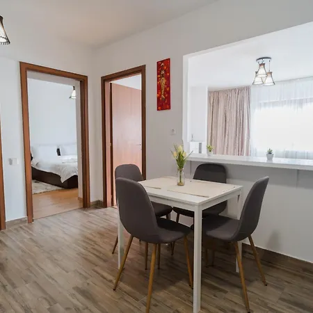 Apartment Renovated Gem Plumbuita Park *