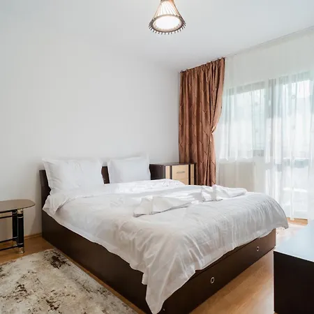 Renovated Gem Plumbuita Park Apartment Bucharest