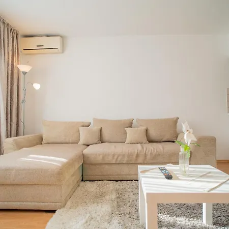 Apartamento Renovated Gem Plumbuita Park *