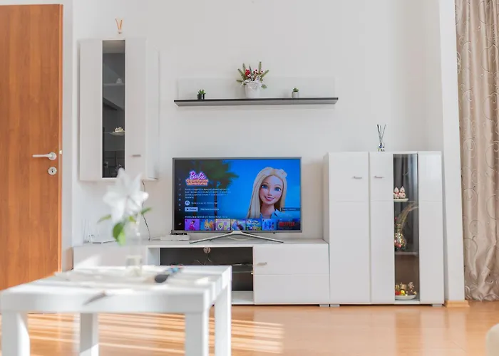 Renovated Gem Plumbuita Park *