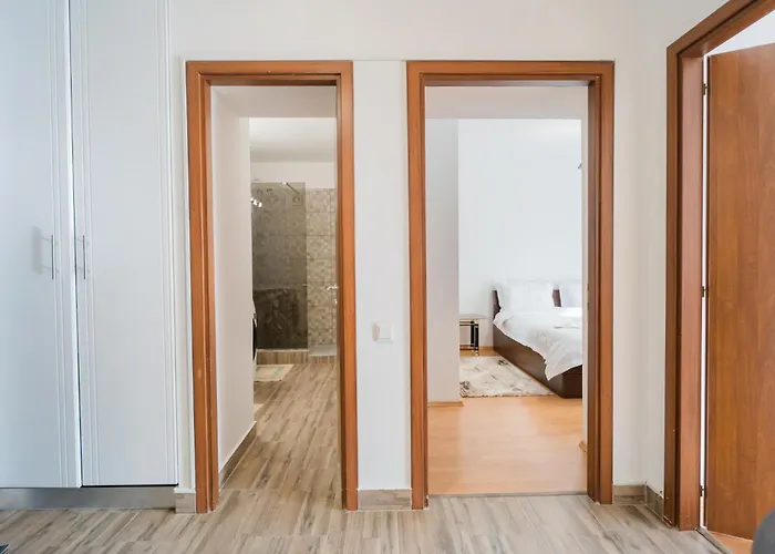 Renovated Gem Plumbuita Park