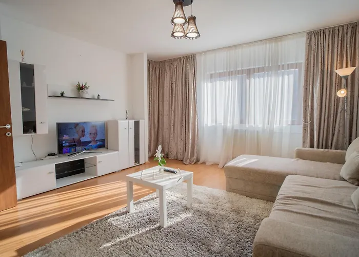 Apartament Renovated Gem Plumbuita Park *