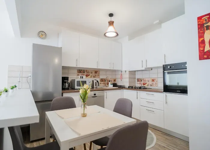 Renovated Gem Plumbuita Park